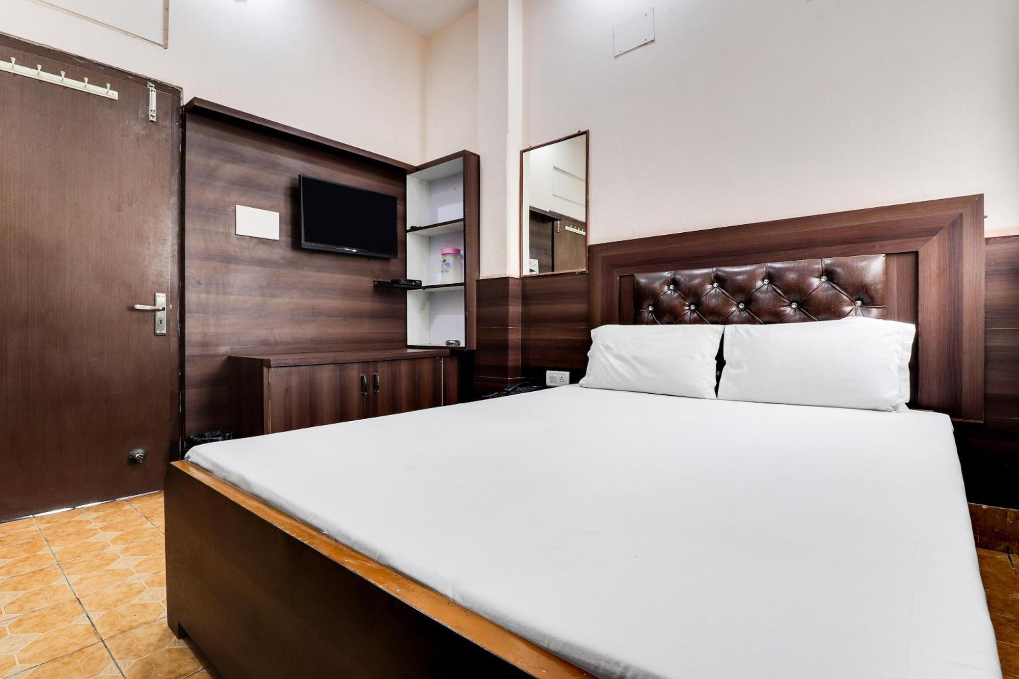 สปอต ออน 40076 โฮเต็ล ซันนี Hotel Bhairaun Ghat ภายนอก รูปภาพ