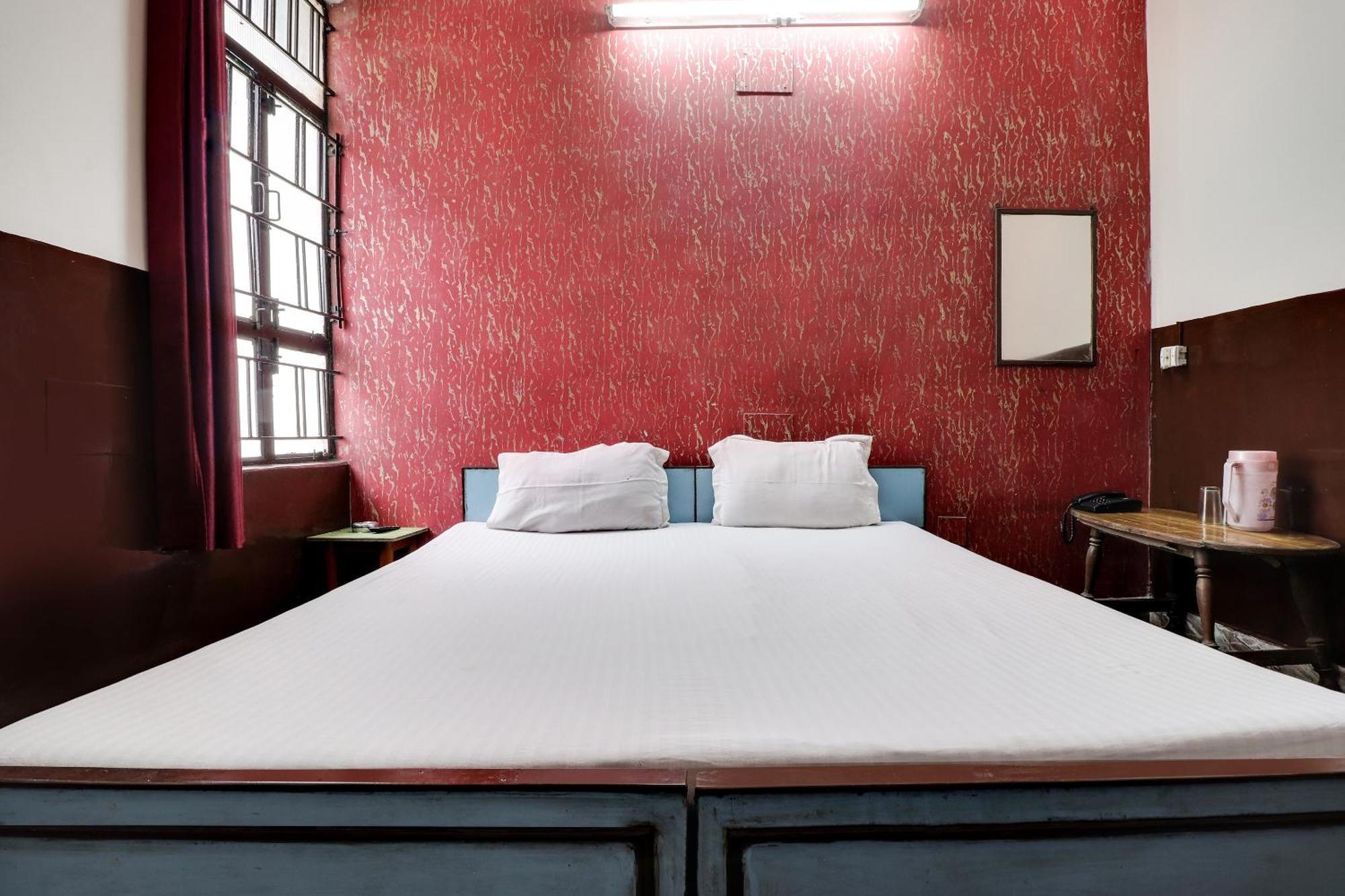 สปอต ออน 40076 โฮเต็ล ซันนี Hotel Bhairaun Ghat ภายนอก รูปภาพ