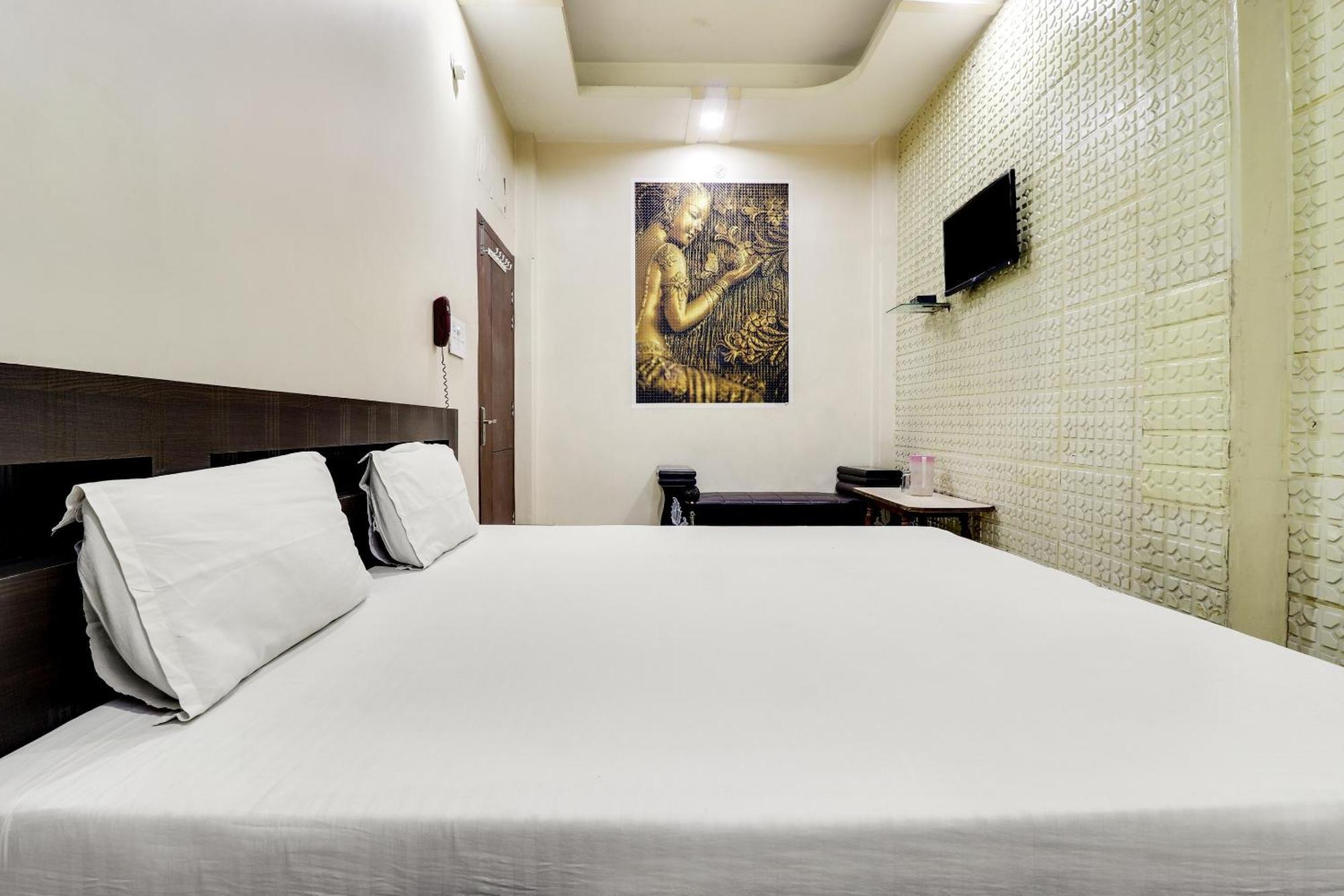 สปอต ออน 40076 โฮเต็ล ซันนี Hotel Bhairaun Ghat ภายนอก รูปภาพ