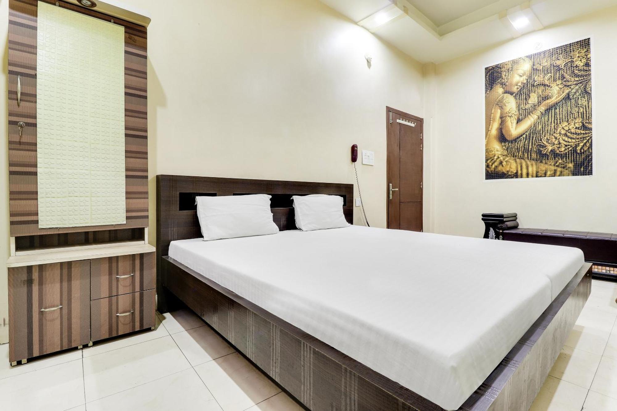 สปอต ออน 40076 โฮเต็ล ซันนี Hotel Bhairaun Ghat ภายนอก รูปภาพ