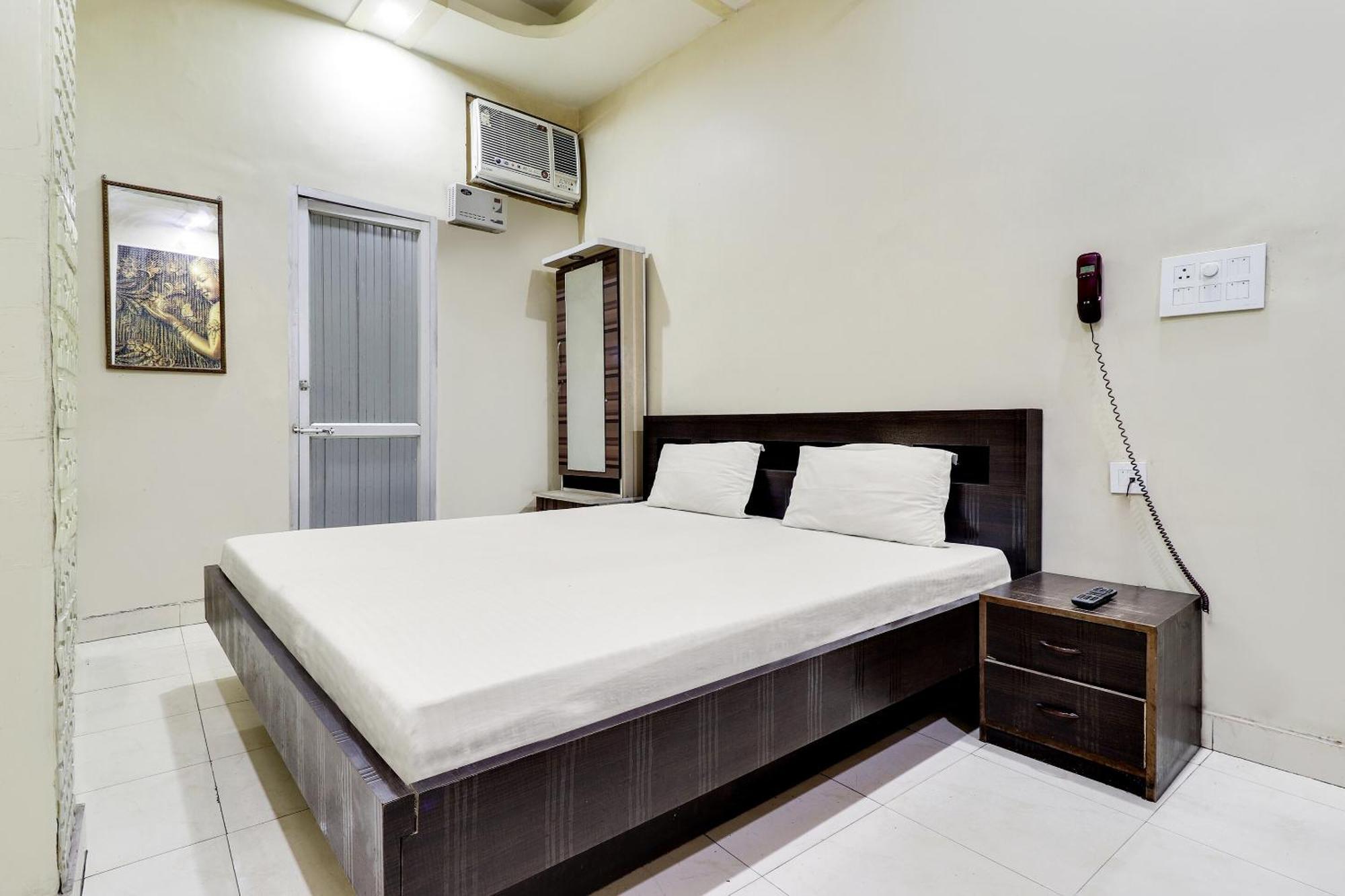 สปอต ออน 40076 โฮเต็ล ซันนี Hotel Bhairaun Ghat ภายนอก รูปภาพ